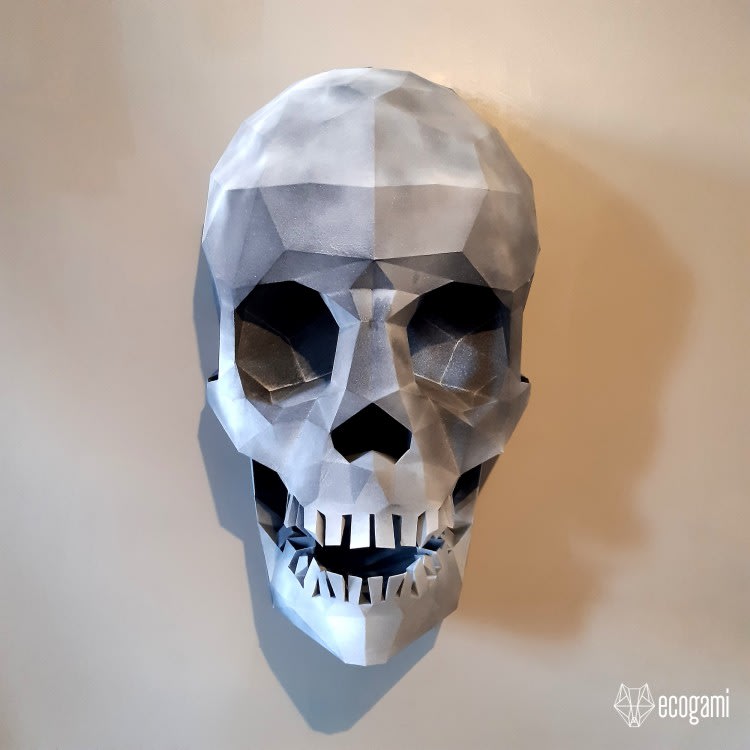 Human skull papercraft template